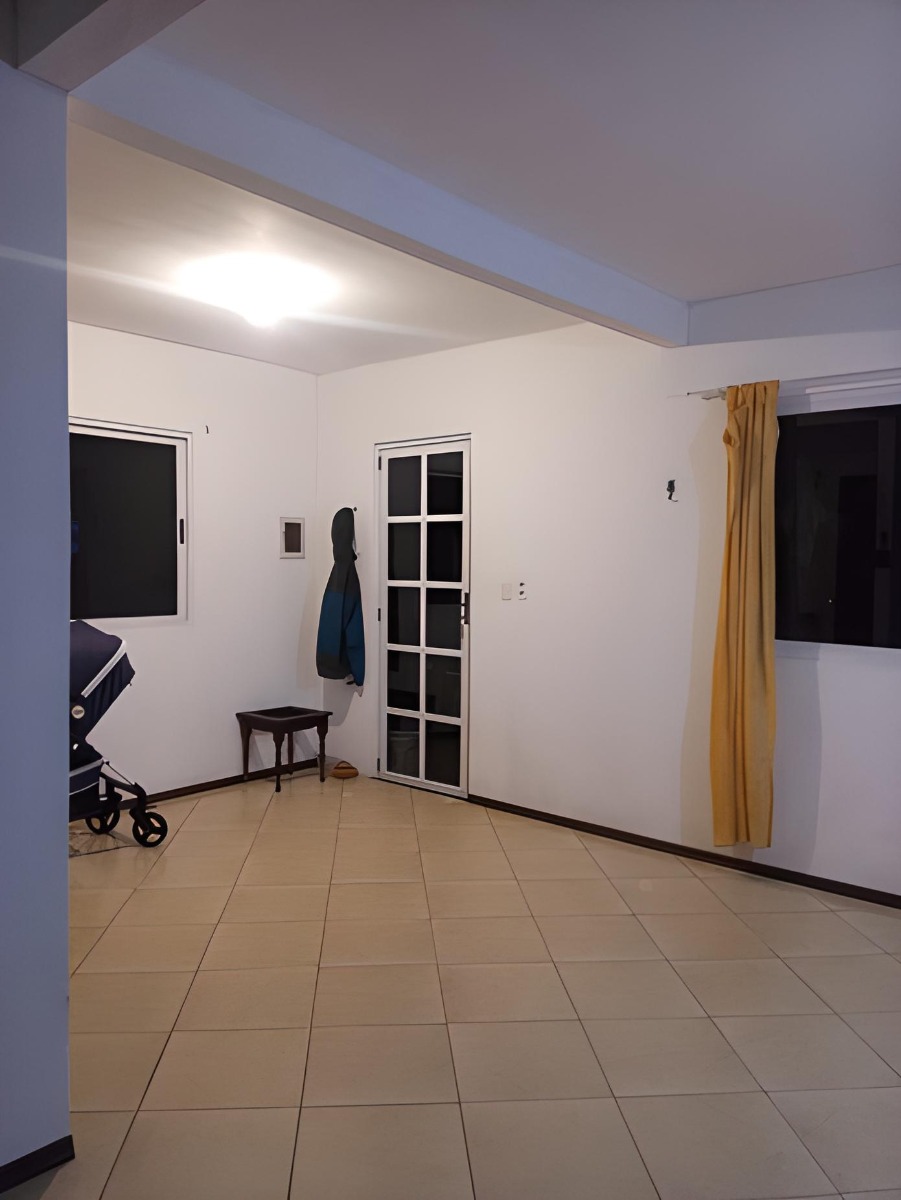 Sobrado à venda com 3 quartos, 150m² - Foto 2