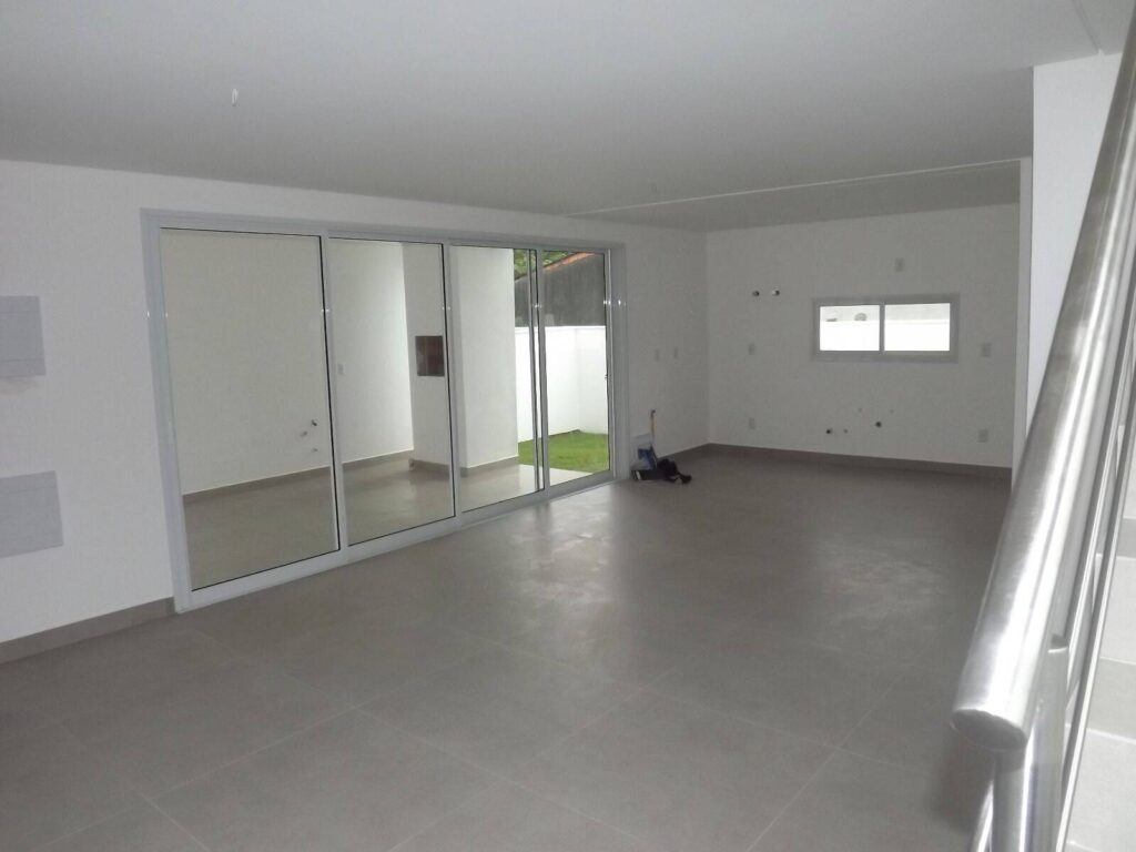 Casa à venda com 3 quartos, 133m² - Foto 8