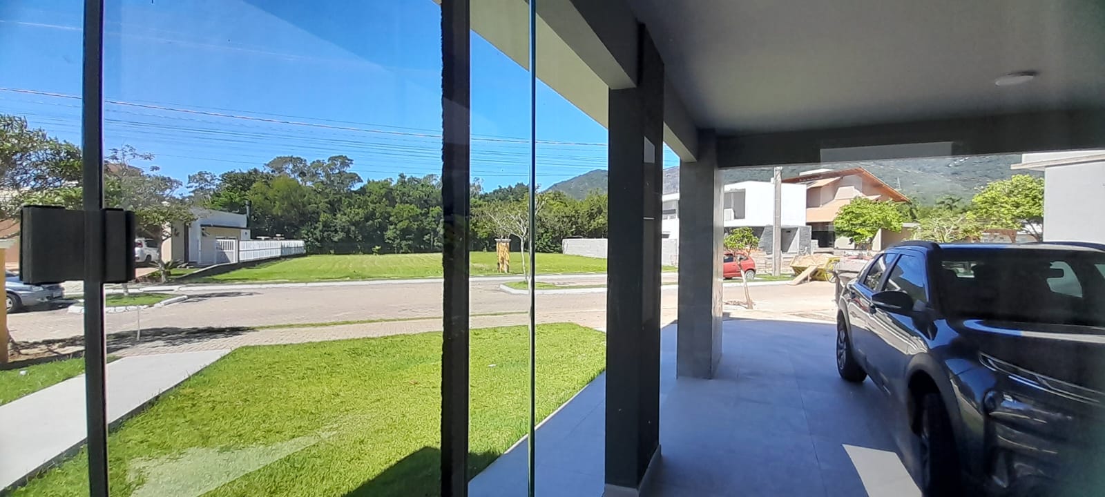 Casa de Condomínio à venda com 5 quartos, 230m² - Foto 3