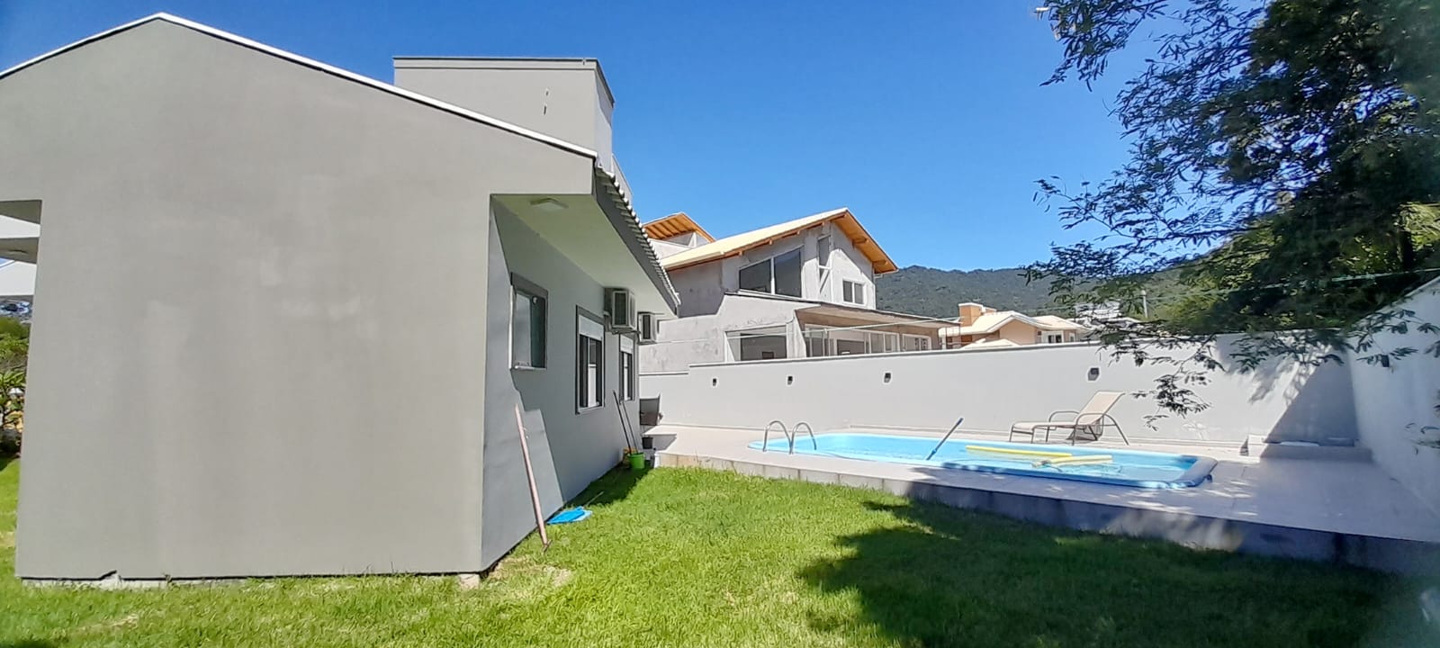 Casa de Condomínio à venda com 5 quartos, 230m² - Foto 12