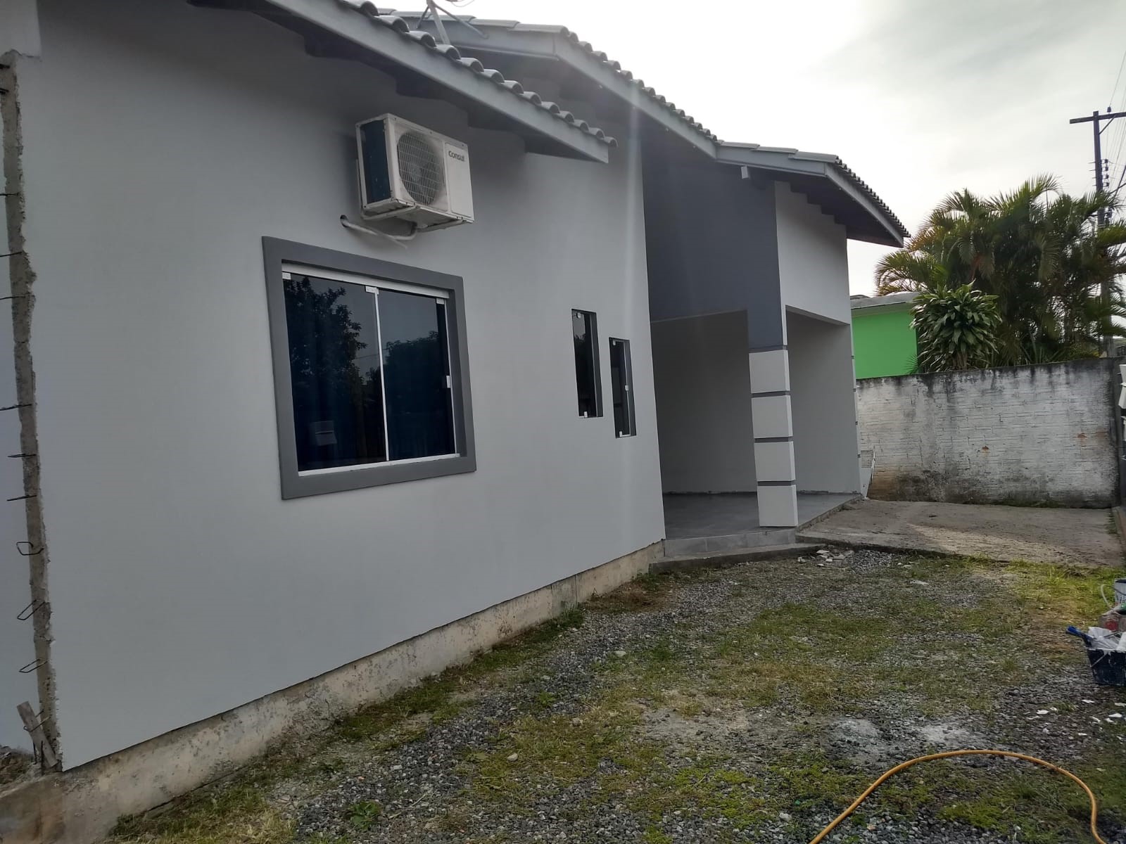 Casa à venda com 2 quartos, 90m² - Foto 3