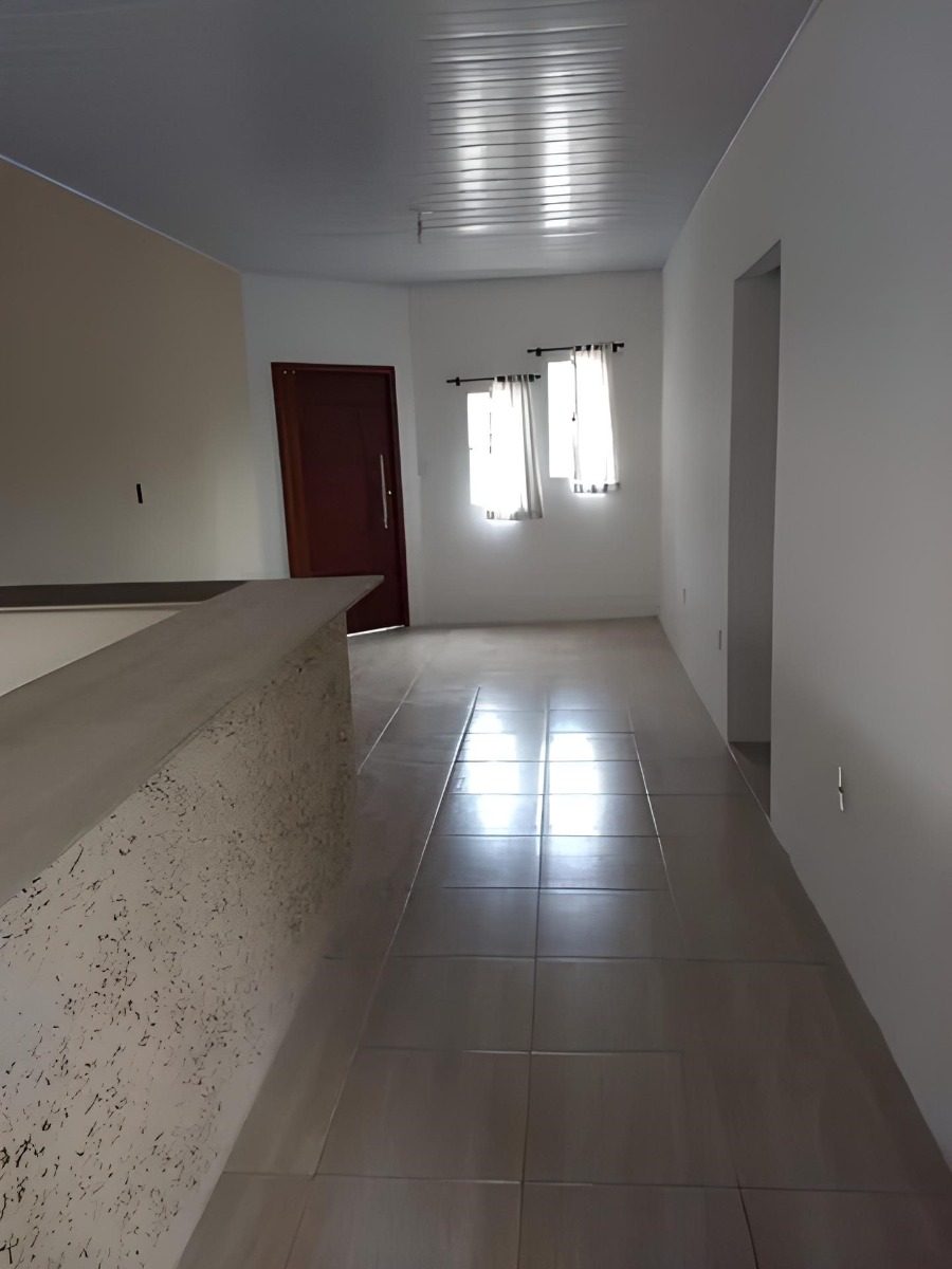 Casa à venda com 2 quartos, 90m² - Foto 5