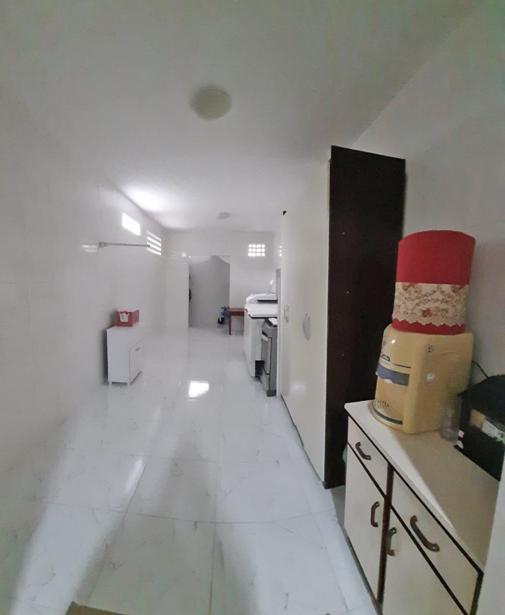 Sobrado à venda com 5 quartos, 277m² - Foto 12