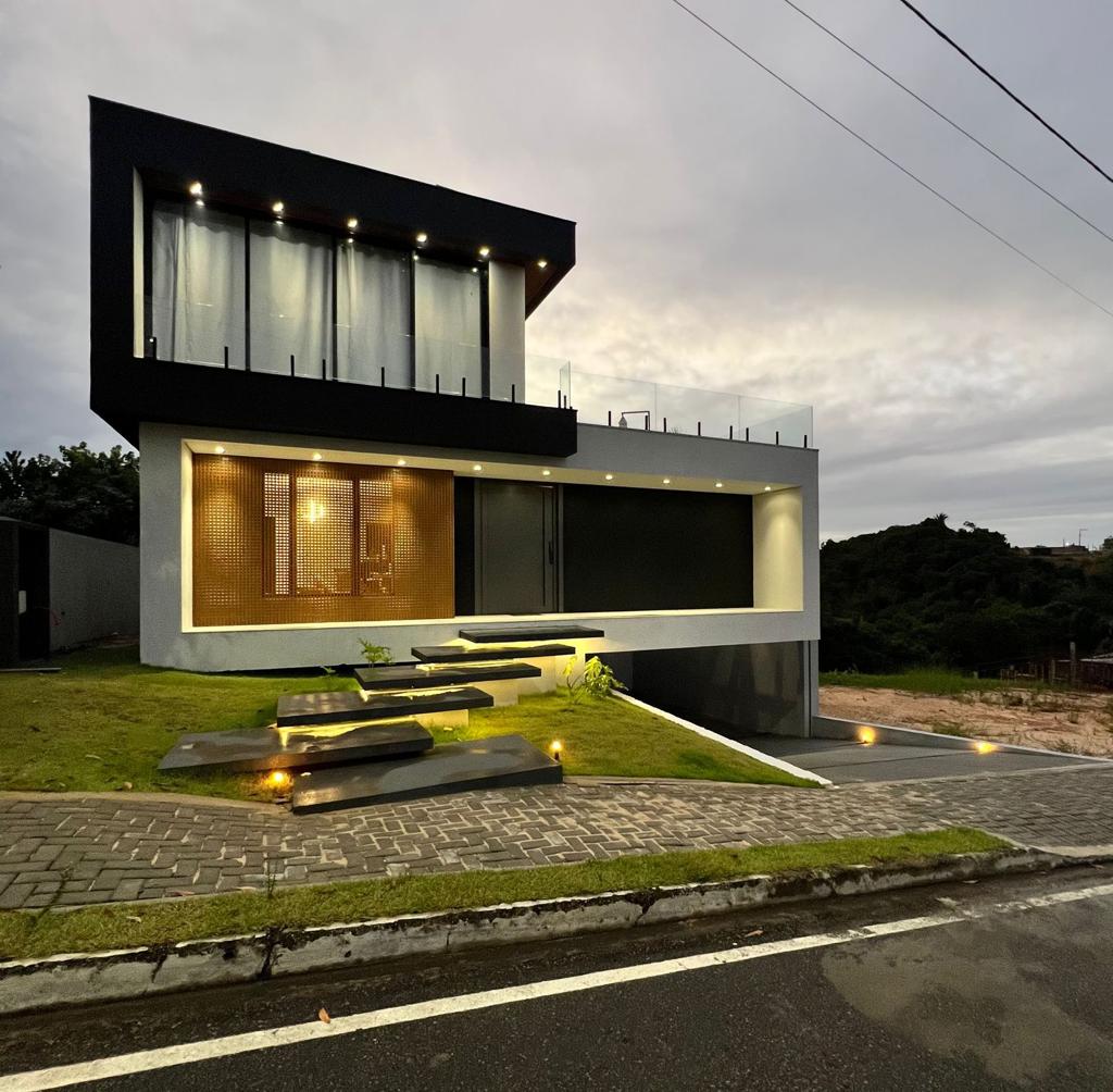 Casa em condomínio fechado, com vista para o mar, na praia dos milionários