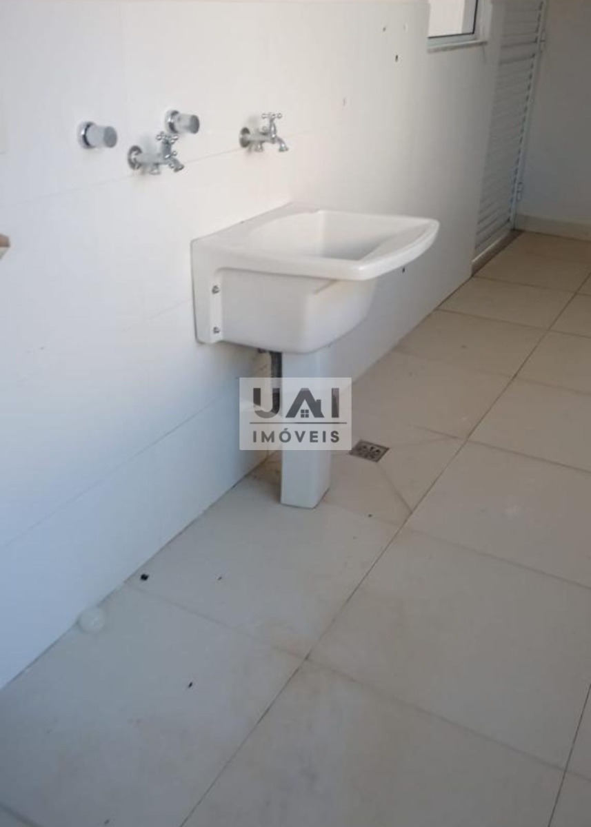 Casa no Pinheirinho — foto 22