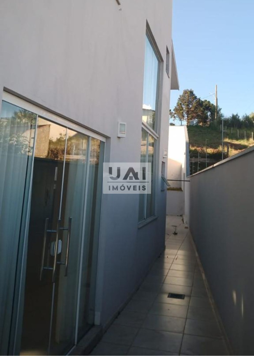 Casa no Pinheirinho — foto 37