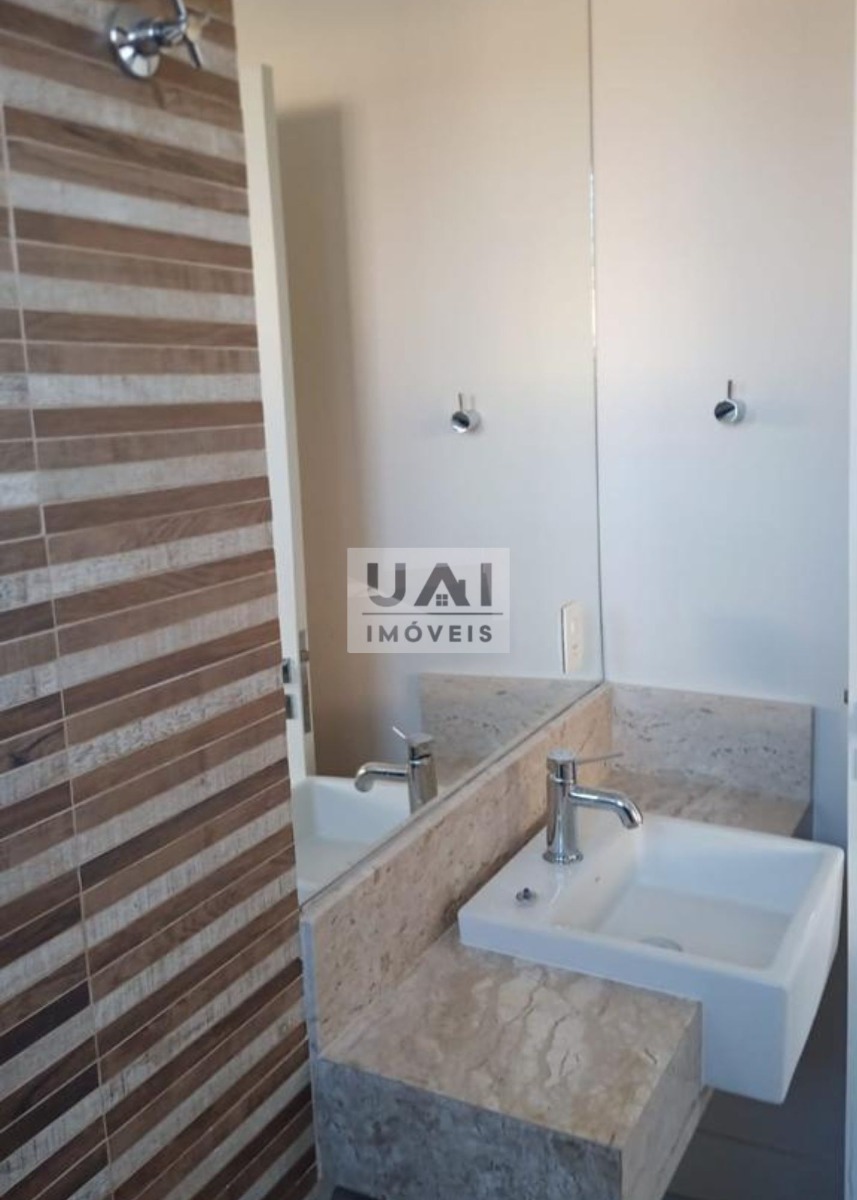 Casa no Pinheirinho — foto 28