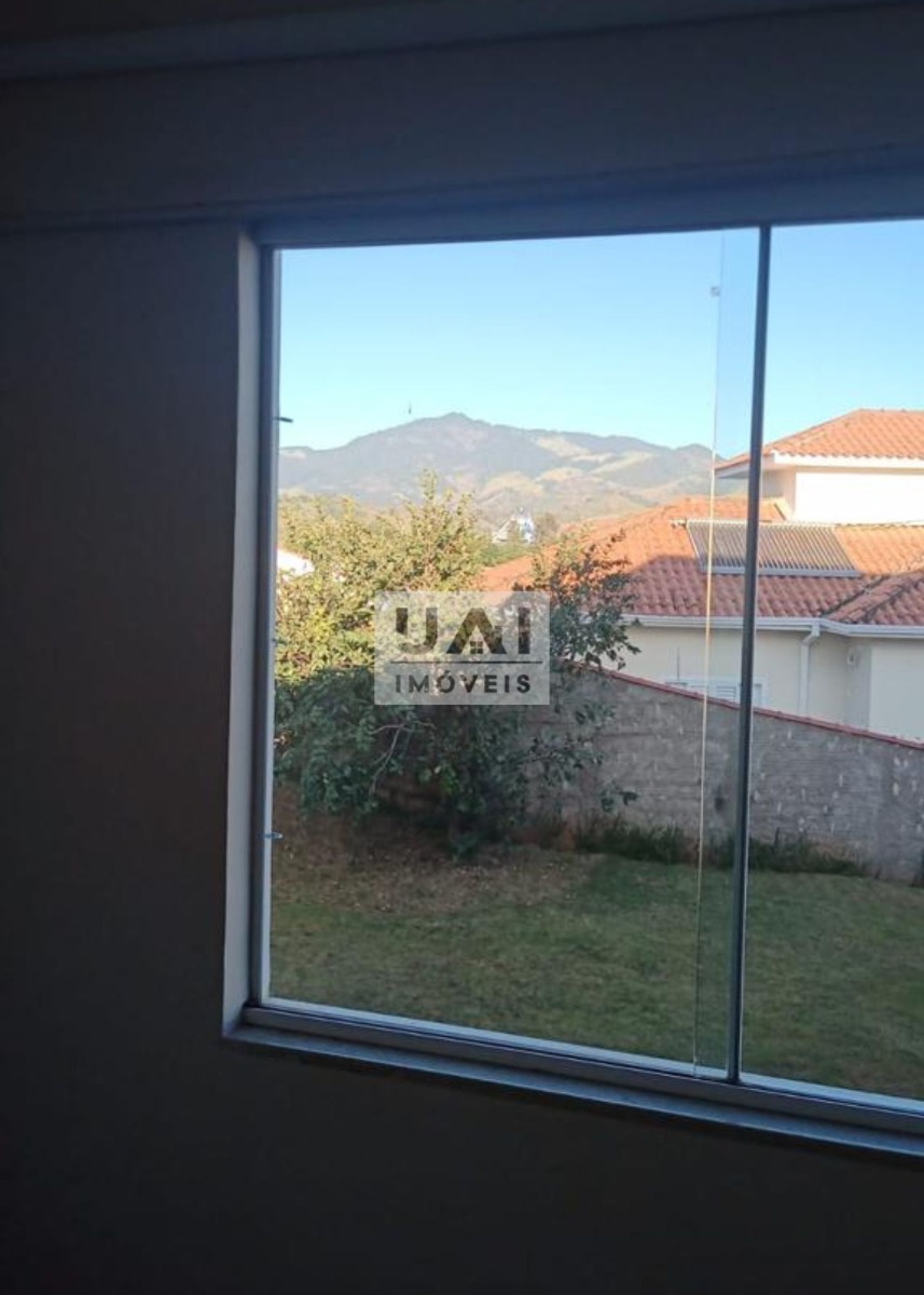 Casa no Pinheirinho — foto 29