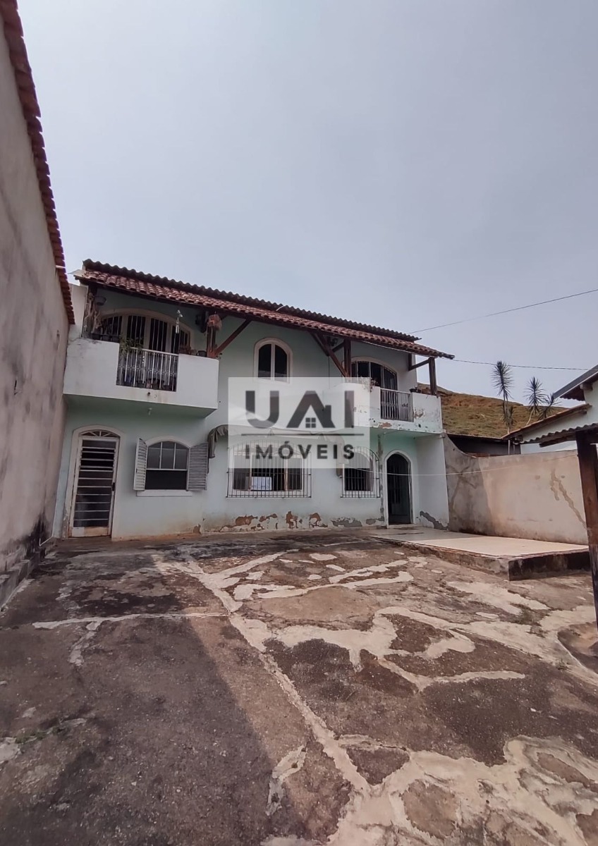 Foto do anúncio: Venda - Casa (Sobrado Padrão) - Vila Isabel - Itajubá/MG - Cod. IMOB554