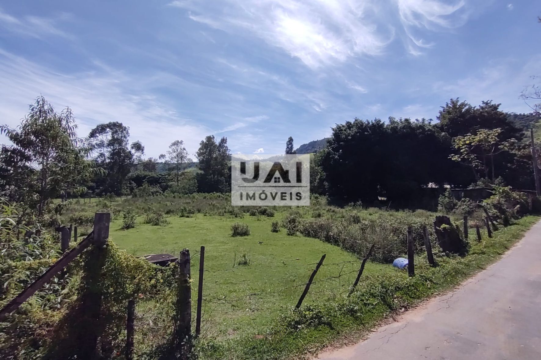 Foto do anúncio: Venda - Terreno (Em rua) - Anhumas - Itajubá/MG - Cod. IMOB3