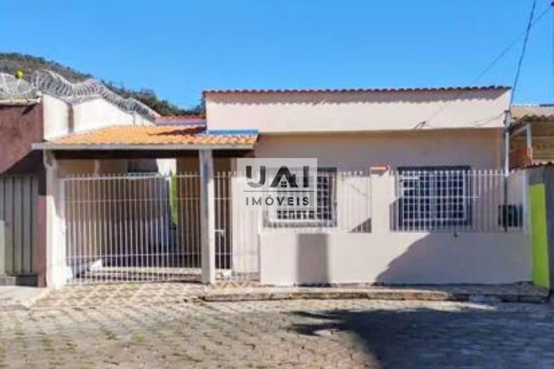 Foto do anúncio: Venda - Casa (Padrão) - Anhumas - Itajubá/MG - Cod. IMOB47