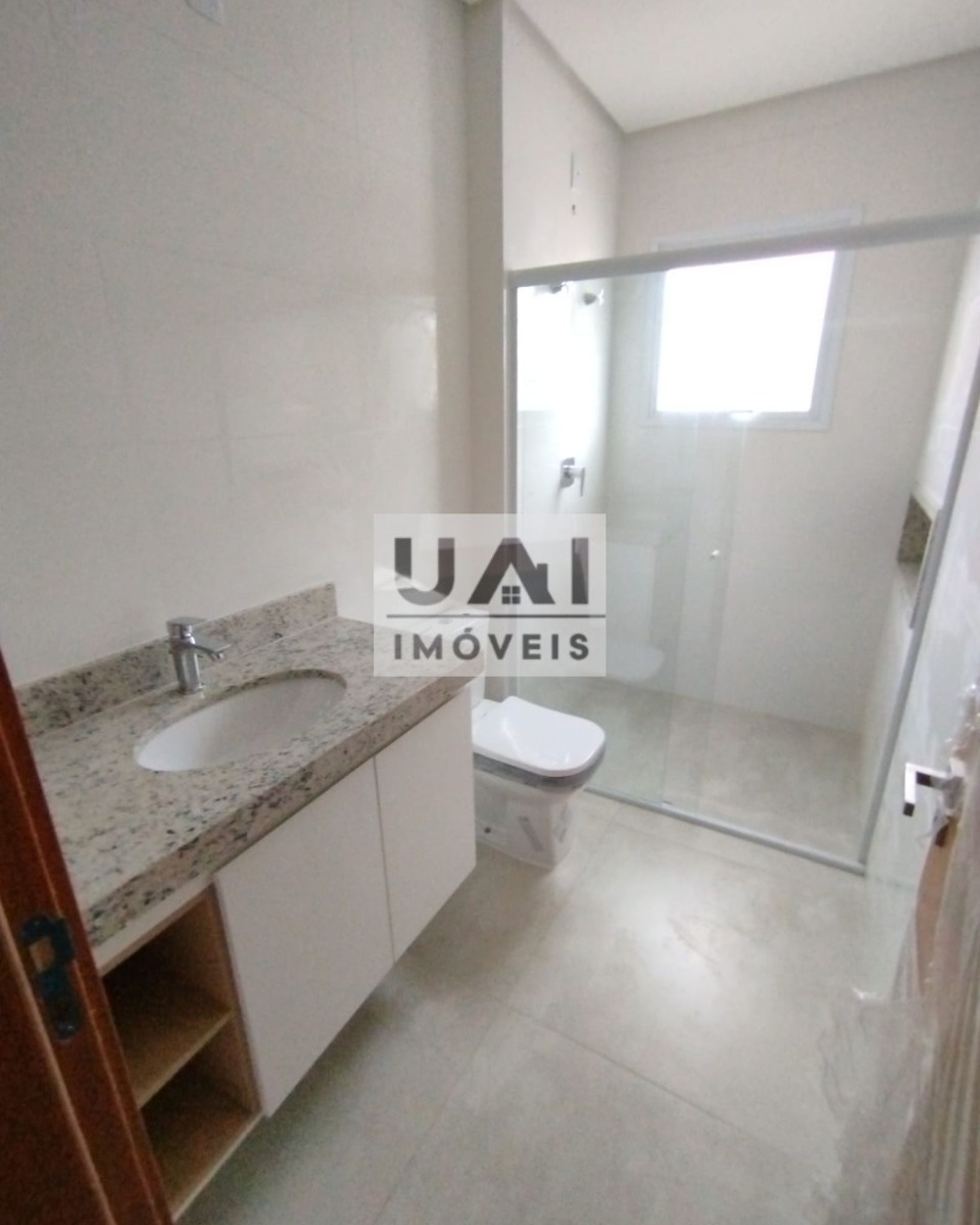 Apartamento no Medicina — foto 22