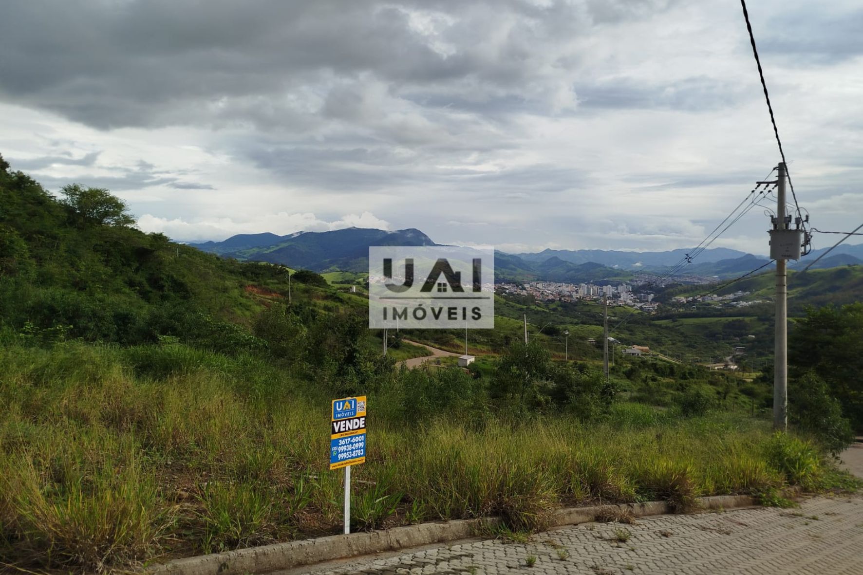 Foto do anúncio: Venda - Terreno (Em condomínio) - Pinheirinho - Itajubá/MG - Cod. IMOB2825
