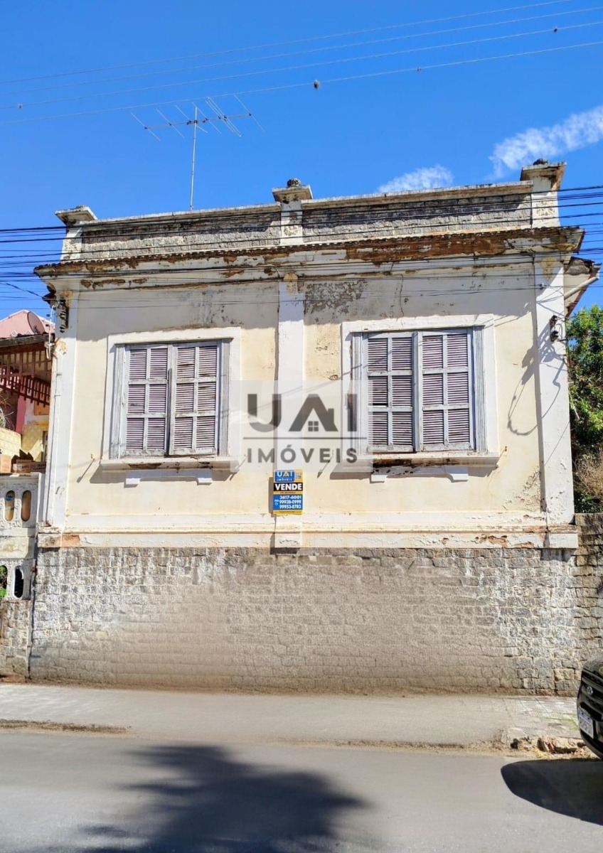 Foto do anúncio: Venda - Casa (Padrão) - Centro - Itajubá/MG - Cod. IMOB278