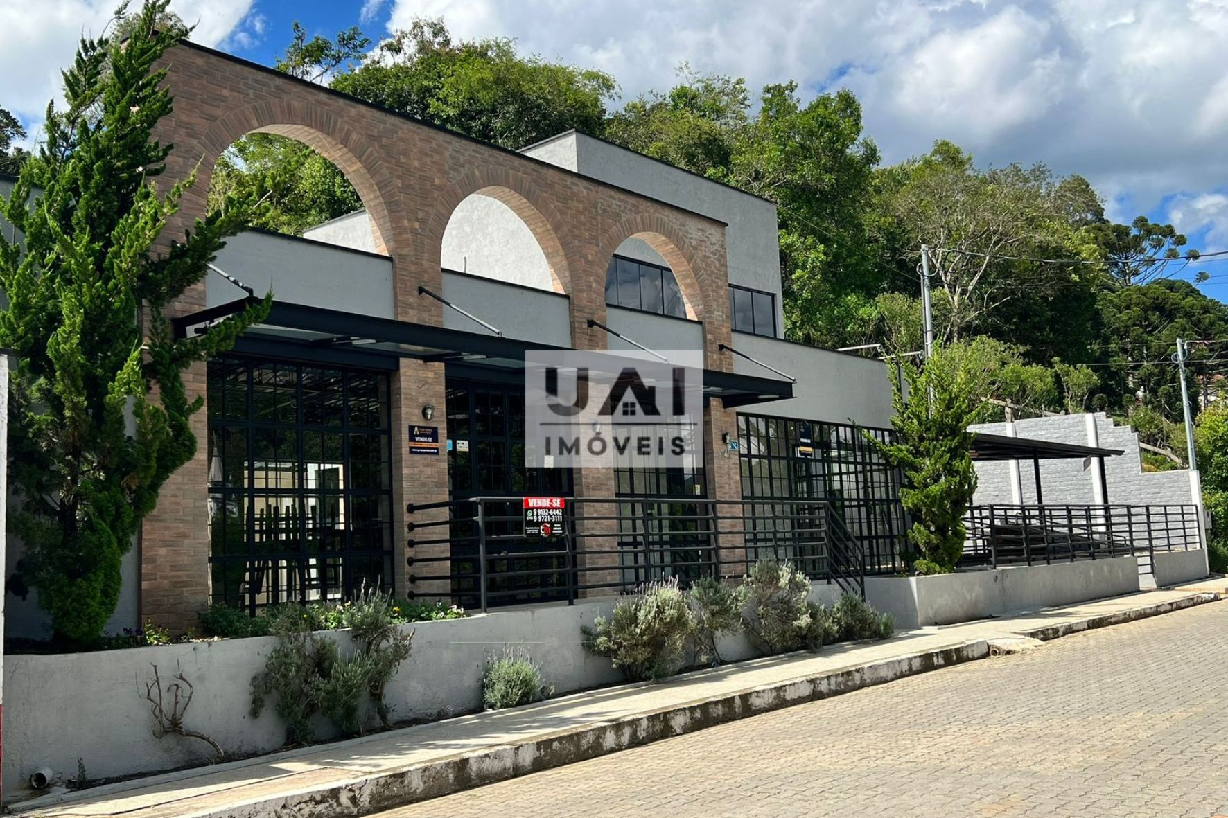 Sala no Centro, Delfim Moreira
