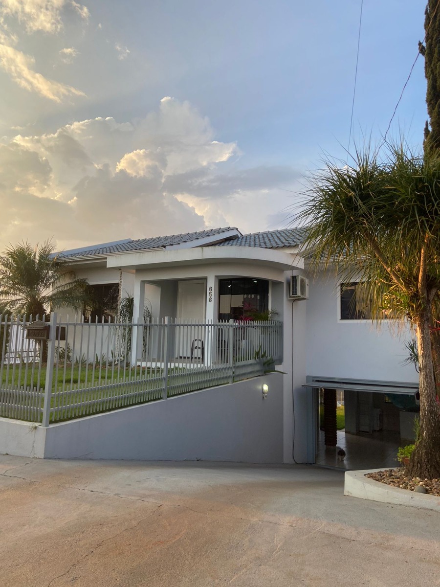 Casa em Pinhalzinho