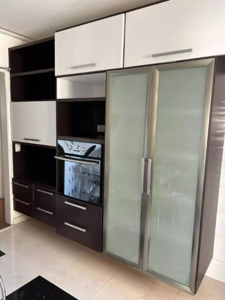 Apartamento para alugar com 4 quartos, 214m² - Foto 12