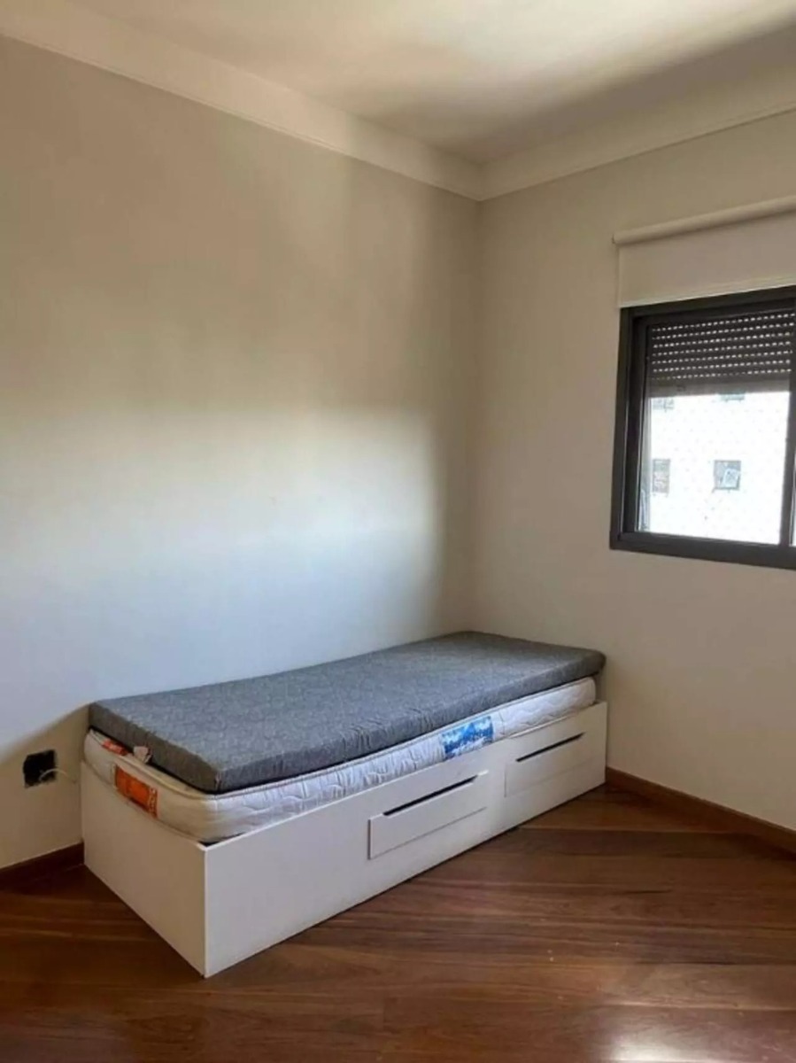 Apartamento para alugar com 4 quartos, 214m² - Foto 26