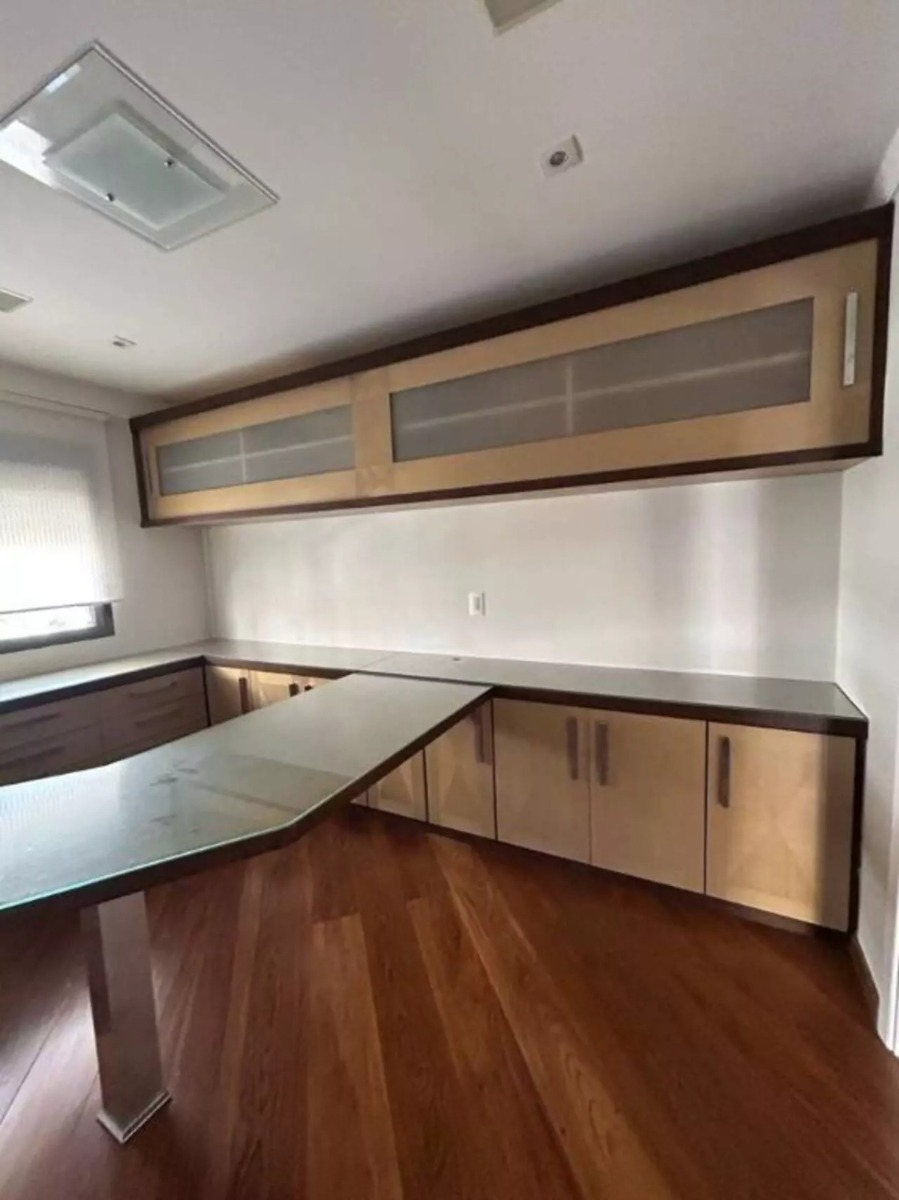 Apartamento para alugar com 4 quartos, 214m² - Foto 8