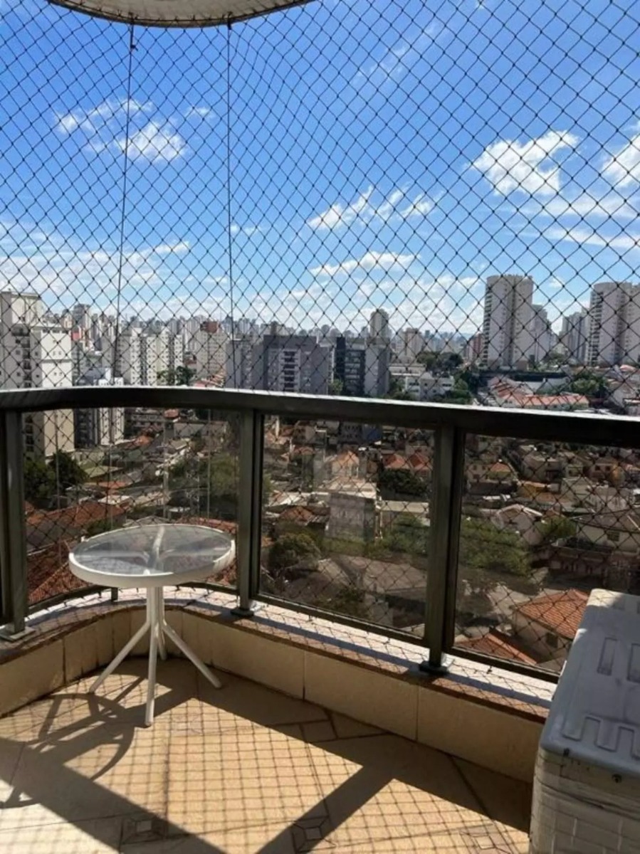 Apartamento para alugar com 4 quartos, 214m² - Foto 9