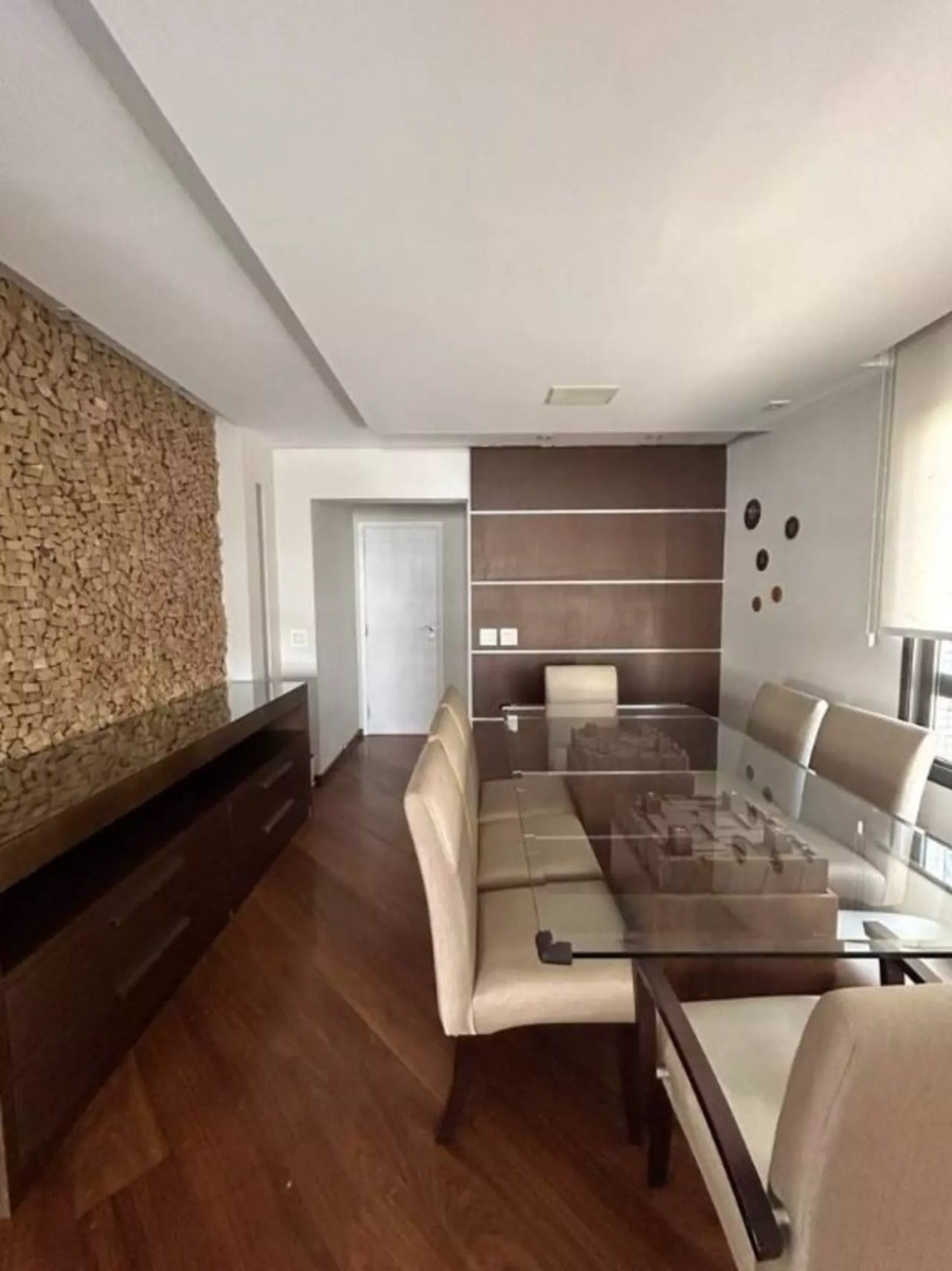 Apartamento para alugar com 4 quartos, 214m² - Foto 3