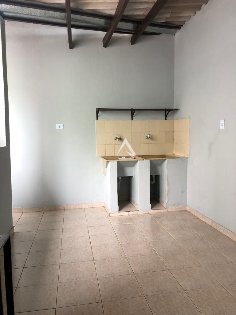 Sobrado à venda com 2 quartos, 254m² - Foto 12