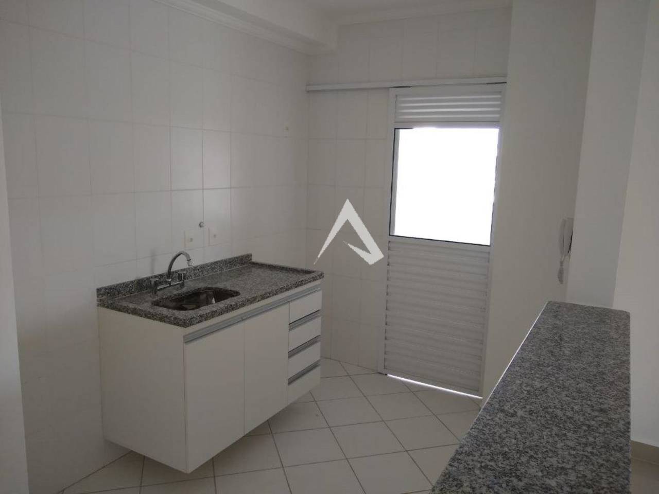 Apartamento para alugar com 3 quartos, 83m² - Foto 5