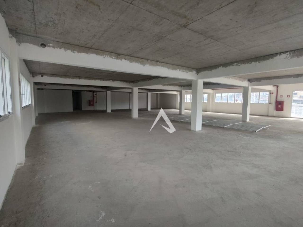 Prédio Inteiro para alugar, 703m² - Foto 6