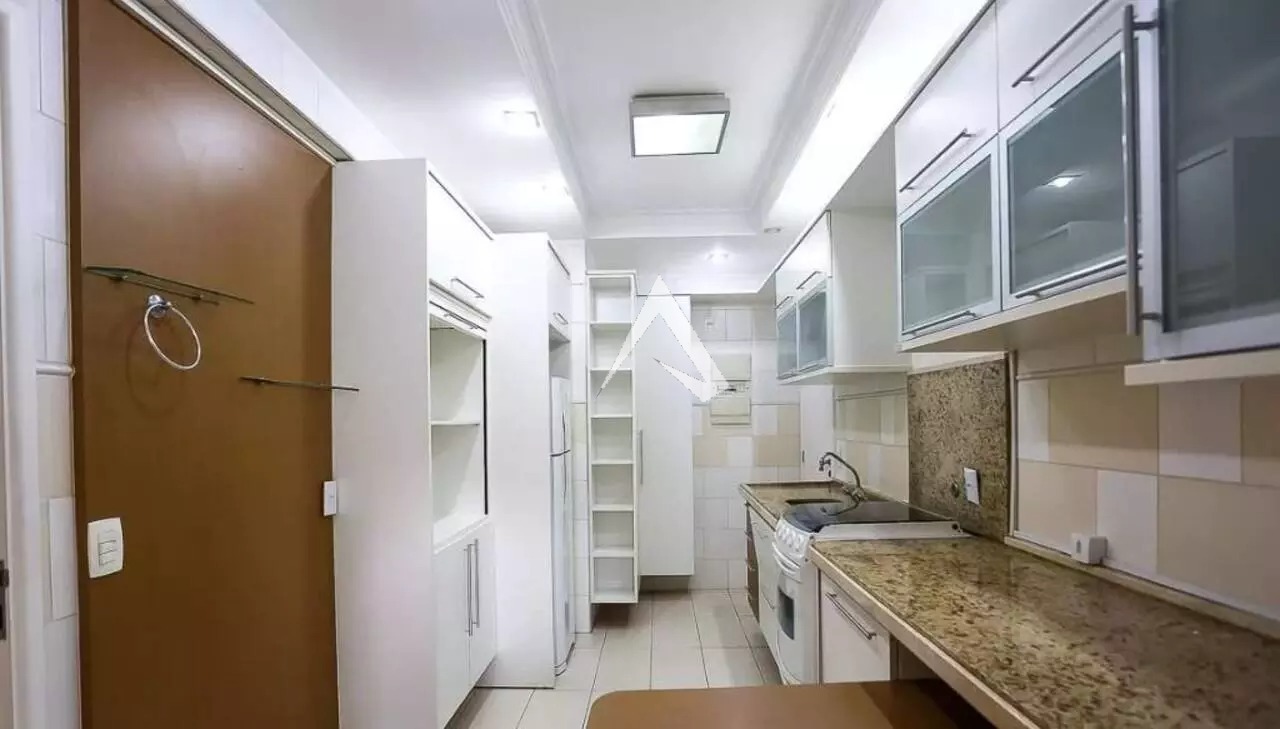 Apartamento para alugar com 3 quartos, 100m² - Foto 18