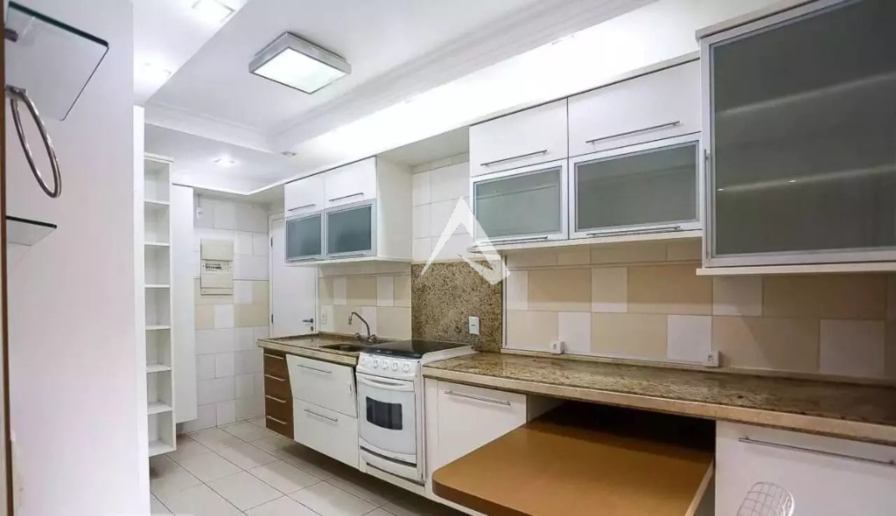 Apartamento para alugar com 3 quartos, 100m² - Foto 8