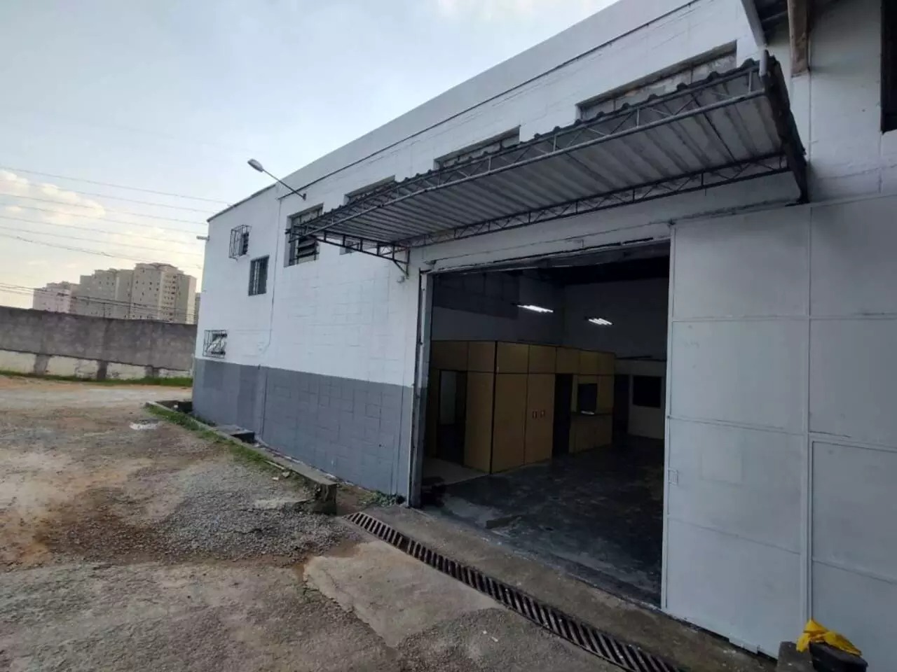 Depósito-Galpão-Armazém para alugar com 1 quarto, 698m² - Foto 30