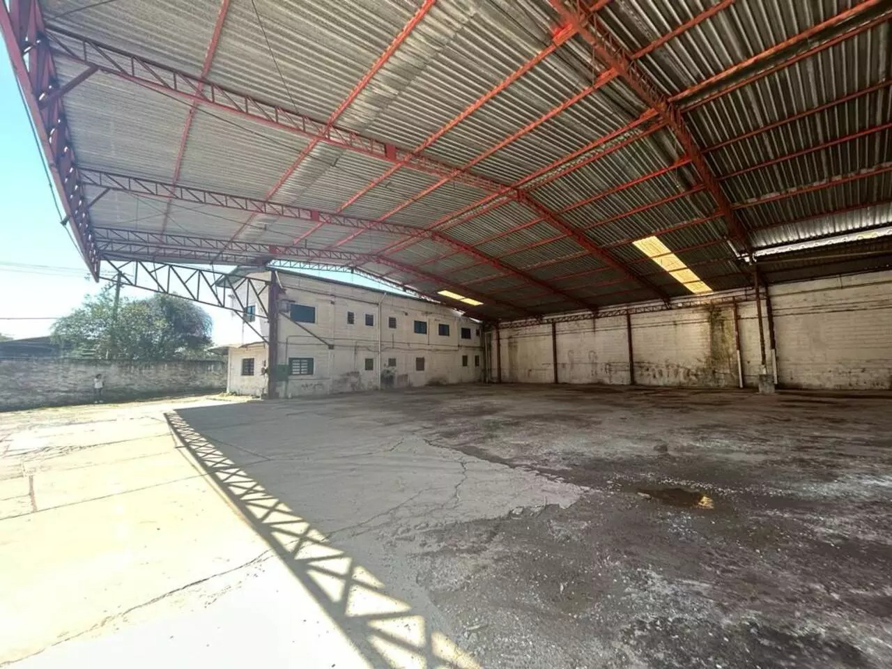 Depósito-Galpão-Armazém para alugar com 1 quarto, 1714m² - Foto 1