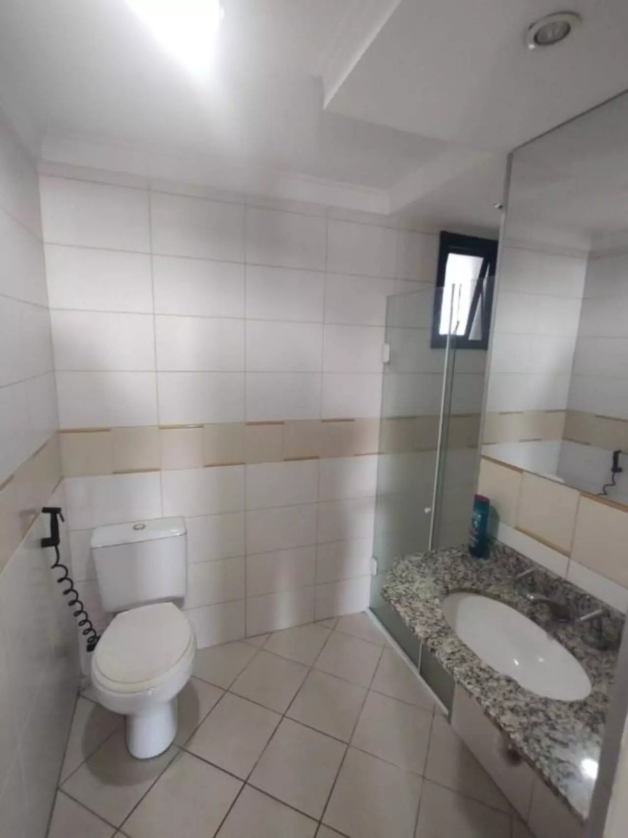 Apartamento para alugar com 2 quartos, 63m² - Foto 15