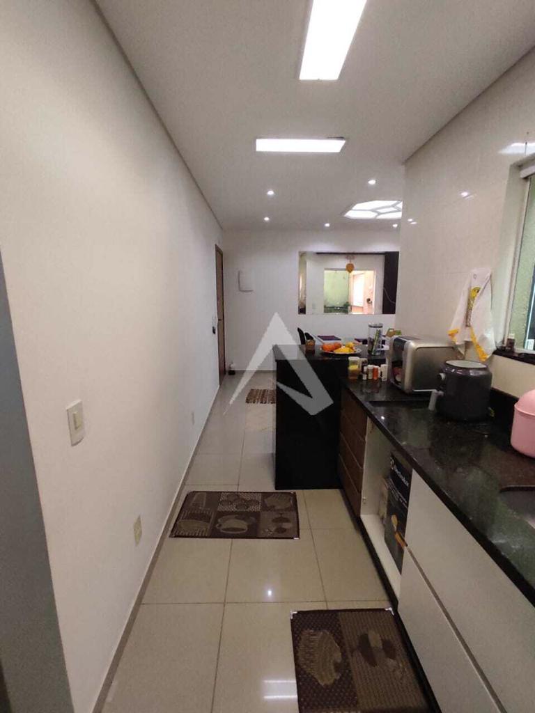 Apartamento à venda com 3 quartos, 85m² - Foto 10