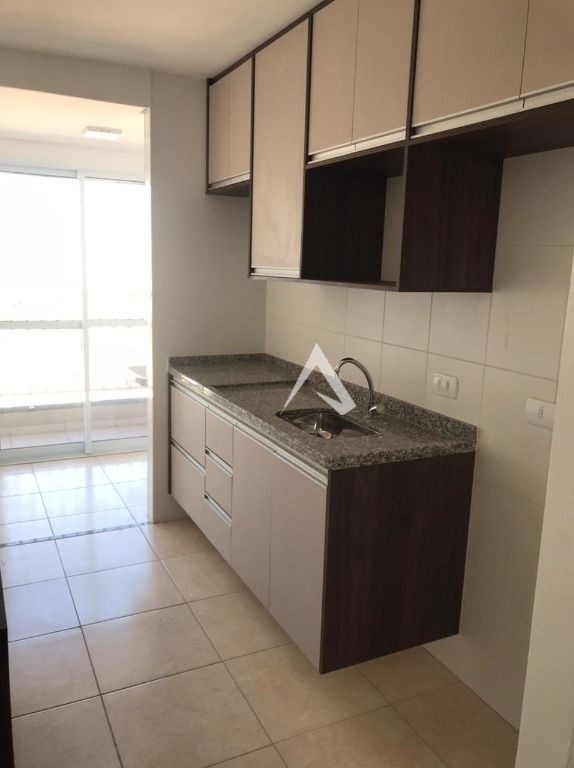 Apartamento para alugar com 2 quartos, 48m² - Foto 11