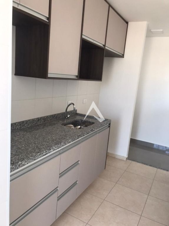 Apartamento para alugar com 2 quartos, 48m² - Foto 10