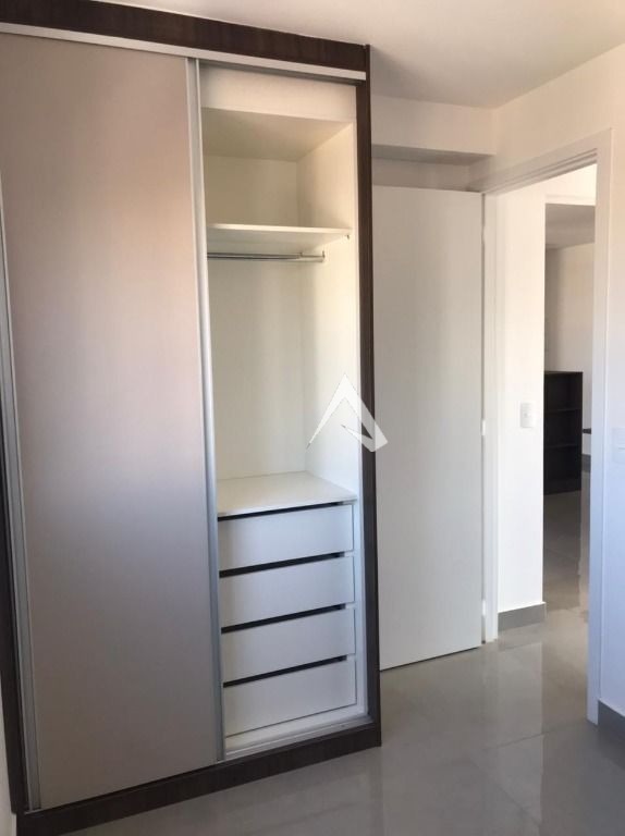 Apartamento para alugar com 2 quartos, 48m² - Foto 17