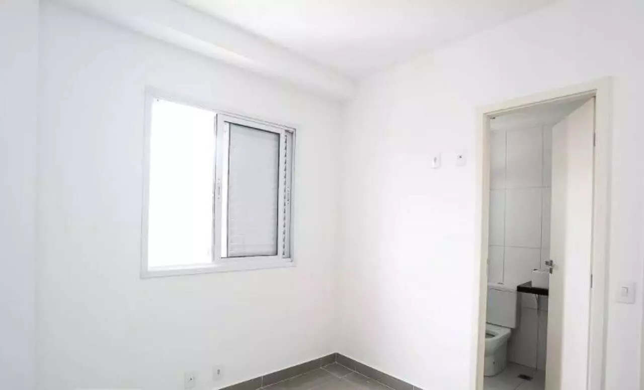 Apartamento para alugar com 2 quartos, 64m² - Foto 8