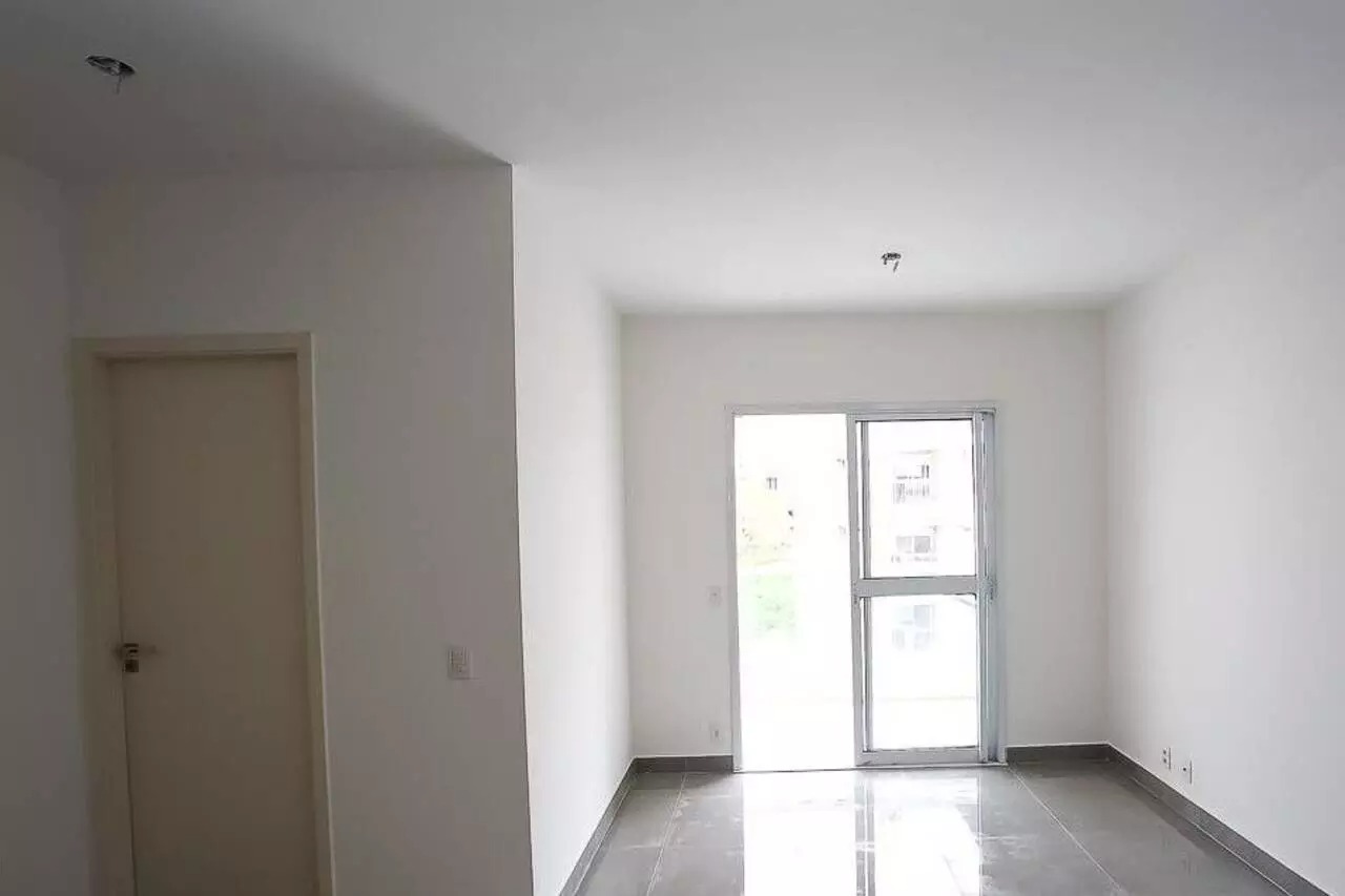 Apartamento para alugar com 2 quartos, 64m² - Foto 3