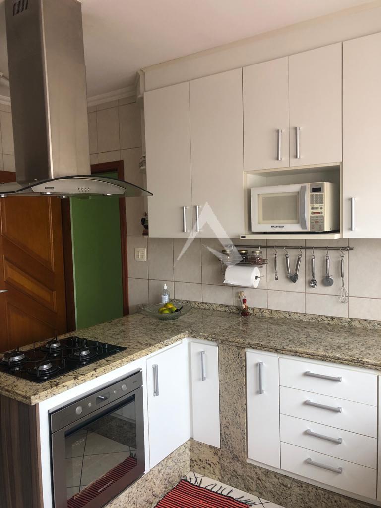 Sobrado à venda com 4 quartos, 210m² - Foto 7