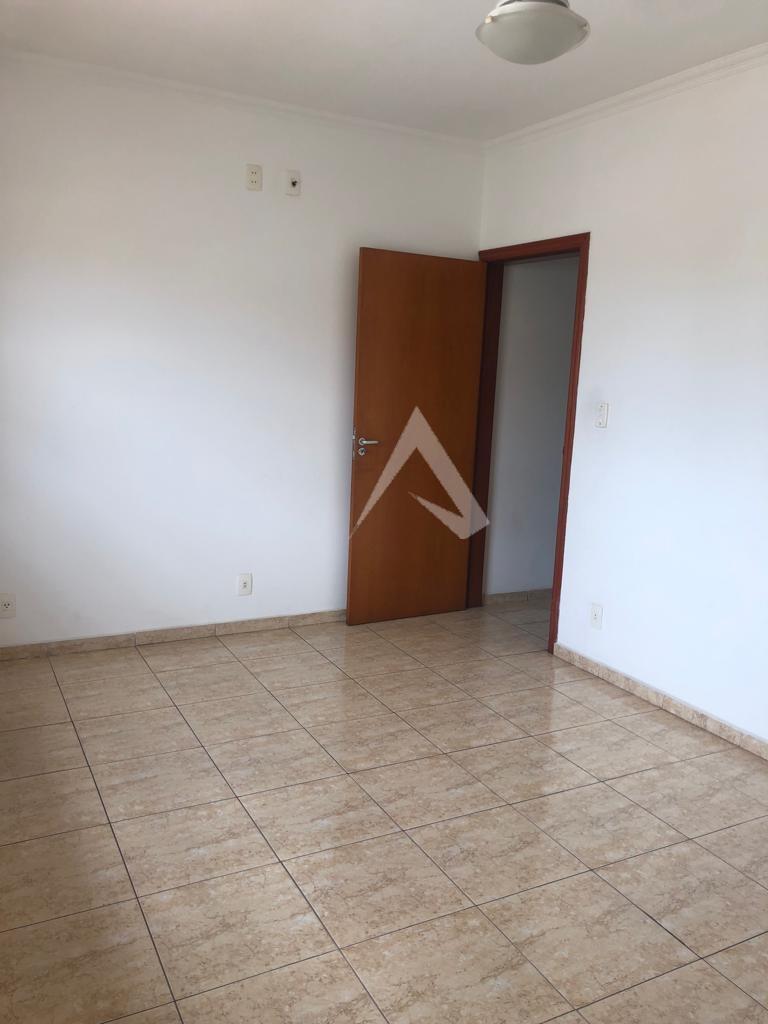 Sobrado à venda com 4 quartos, 210m² - Foto 25