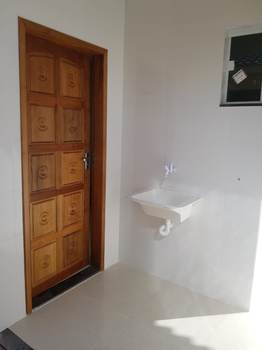 Casa à venda com 2 quartos, 90m² - Foto 16