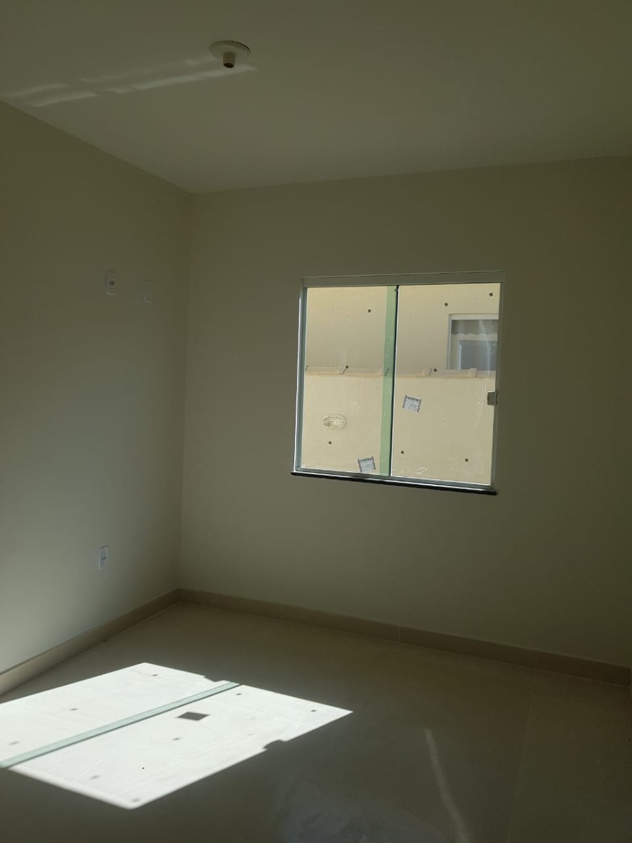 Casa à venda com 2 quartos, 90m² - Foto 9