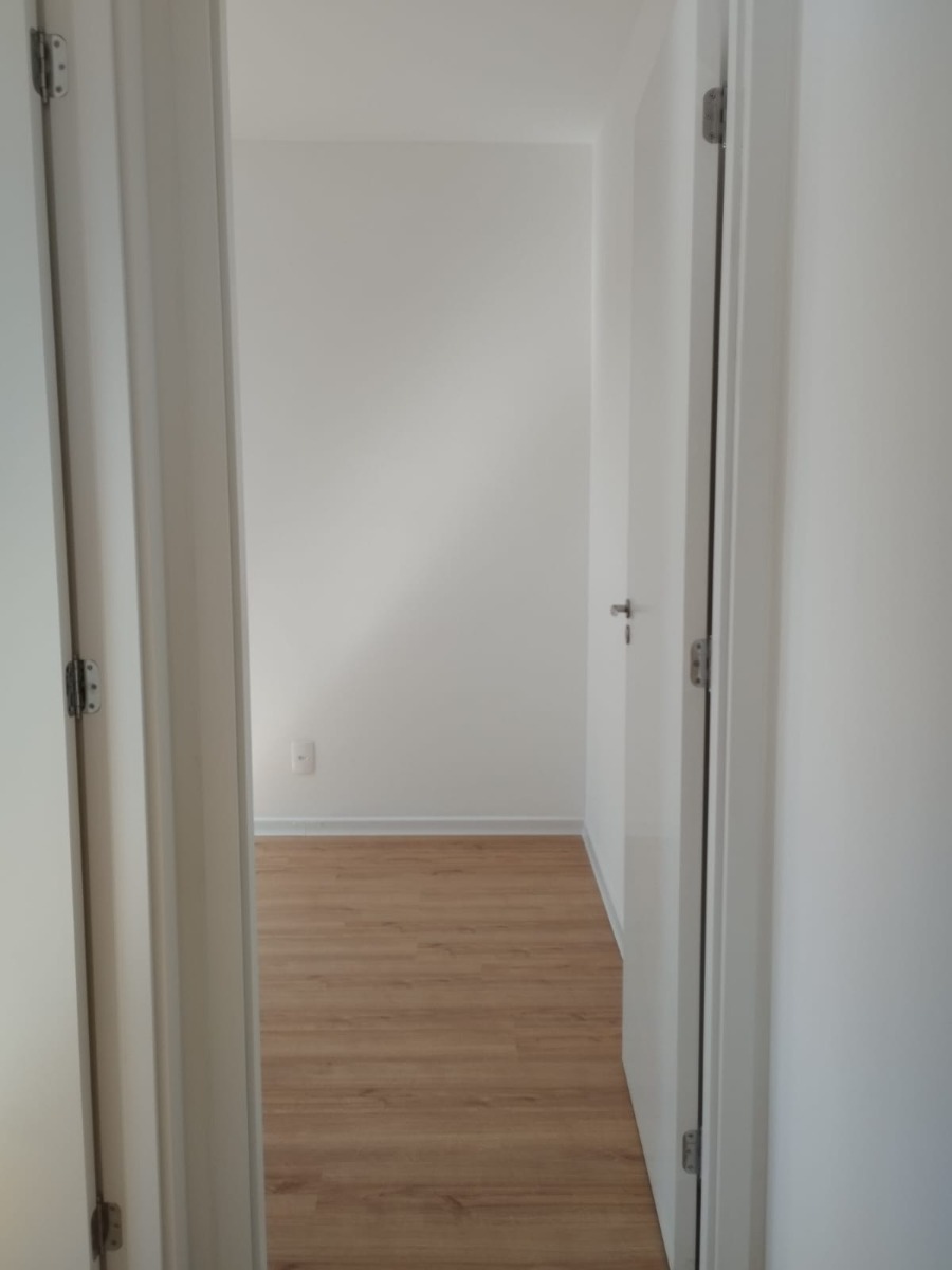 Apartamento à venda com 2 quartos, 42m² - Foto 6