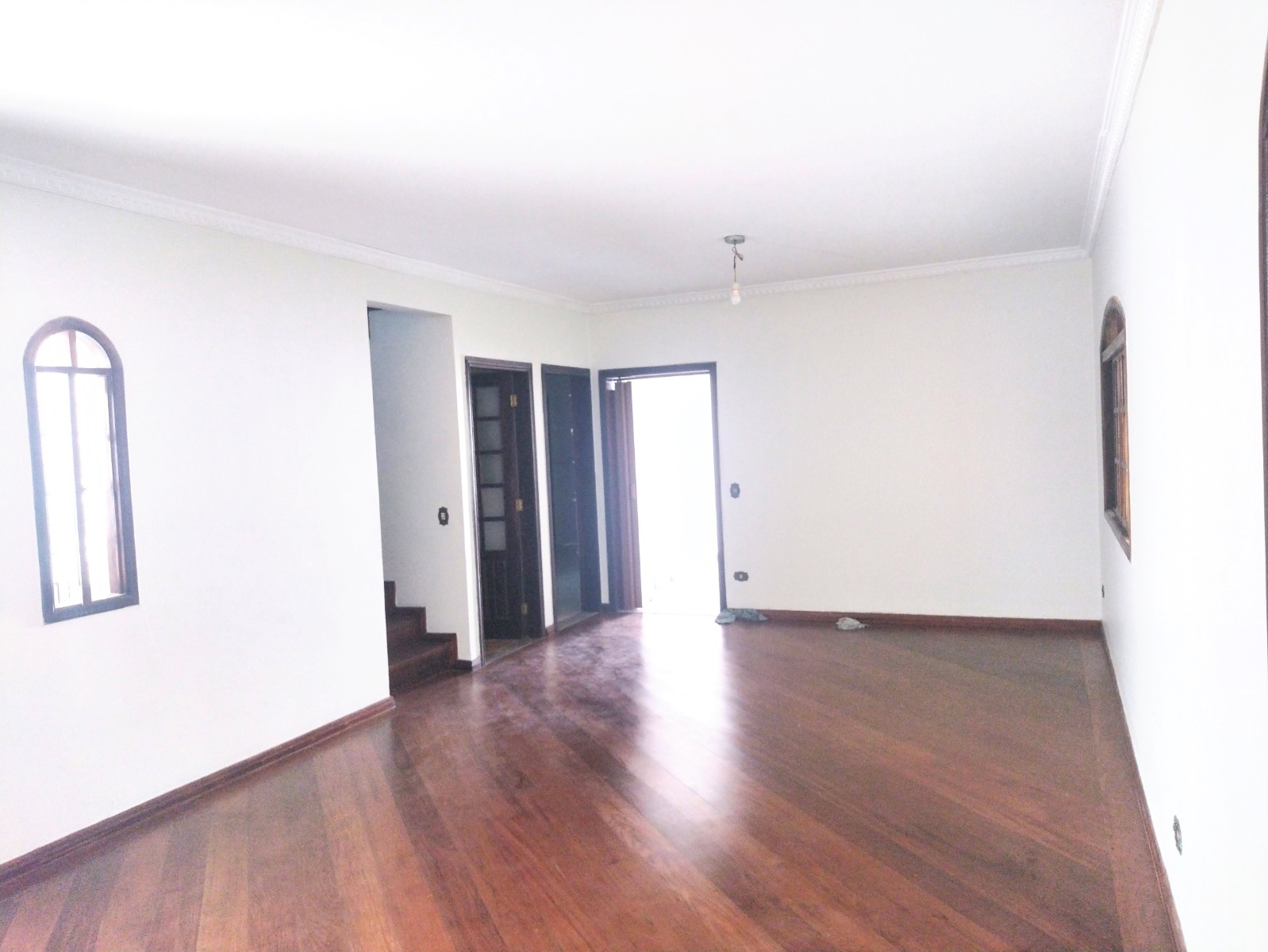 Casa à venda com 3 quartos, 228m² - Foto 7