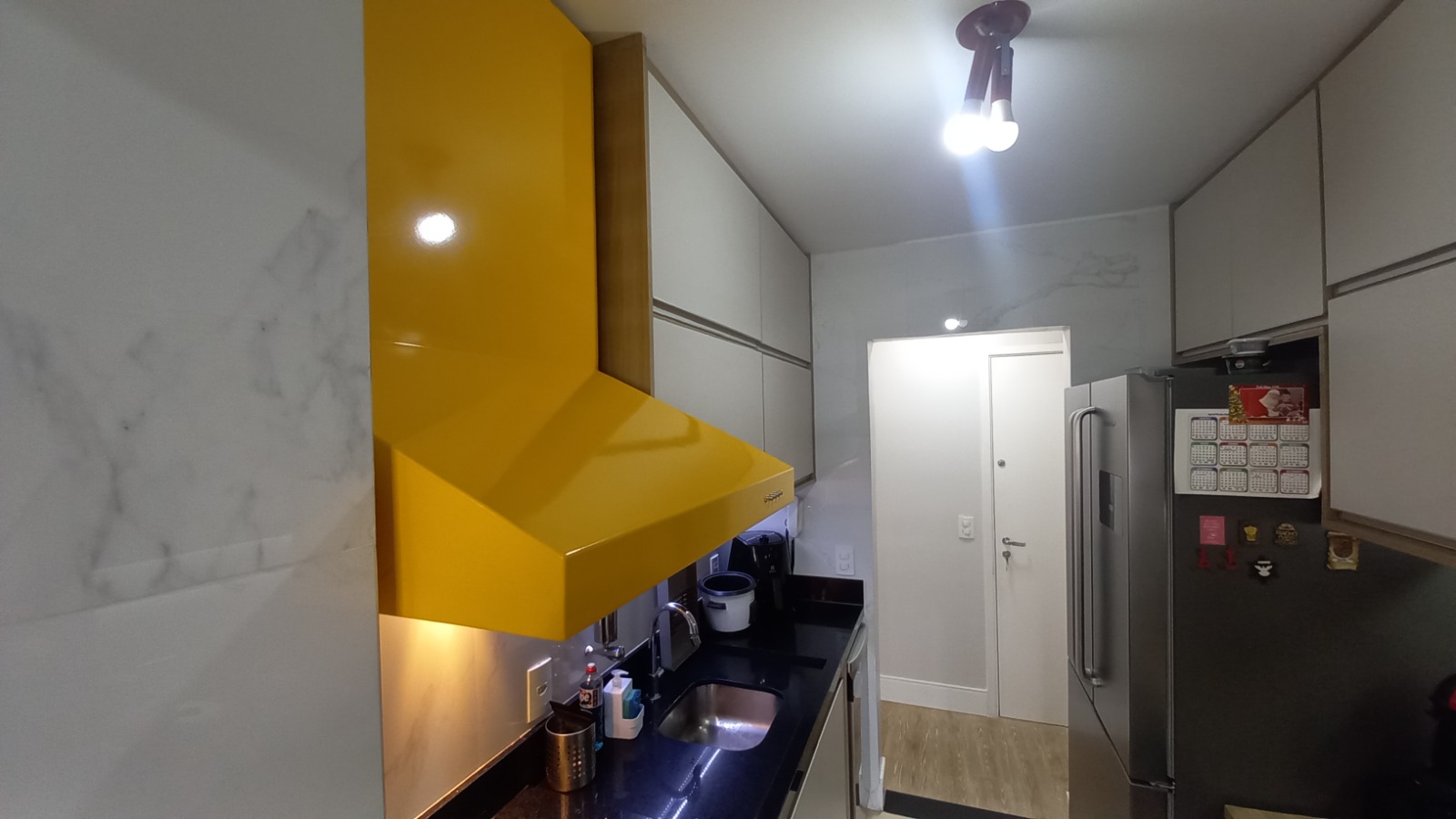 Apartamento à venda com 3 quartos, 95m² - Foto 12