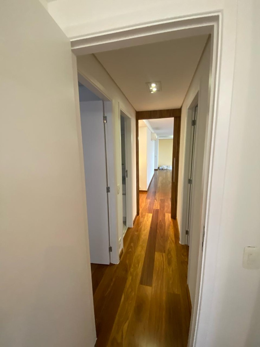 Apartamento à venda com 3 quartos, 134m² - Foto 10