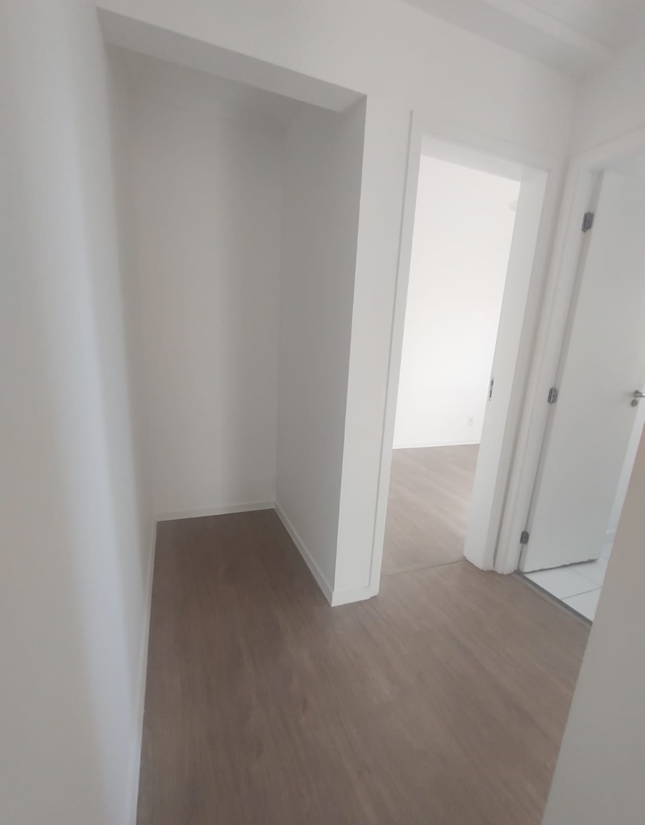 Apartamento à venda com 2 quartos, 53m² - Foto 14