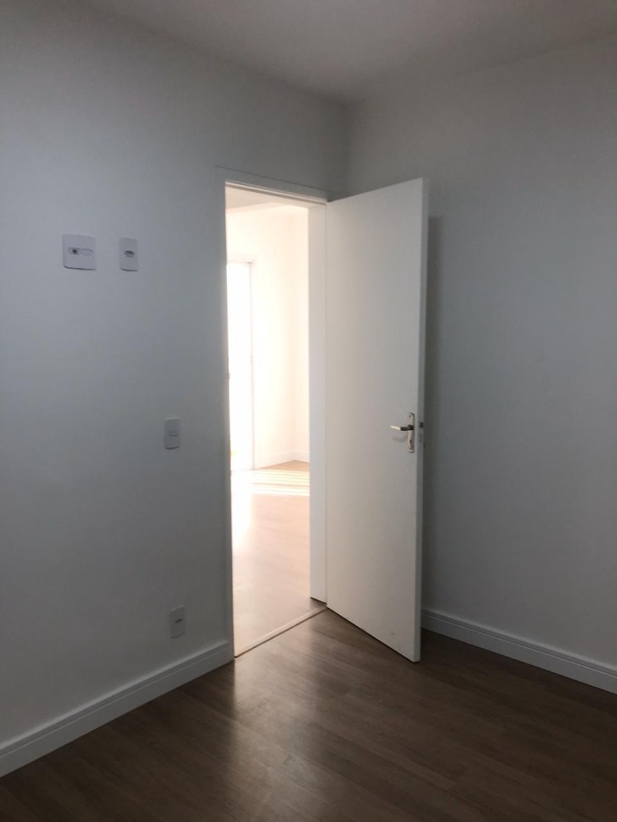 Apartamento à venda com 2 quartos, 48m² - Foto 7