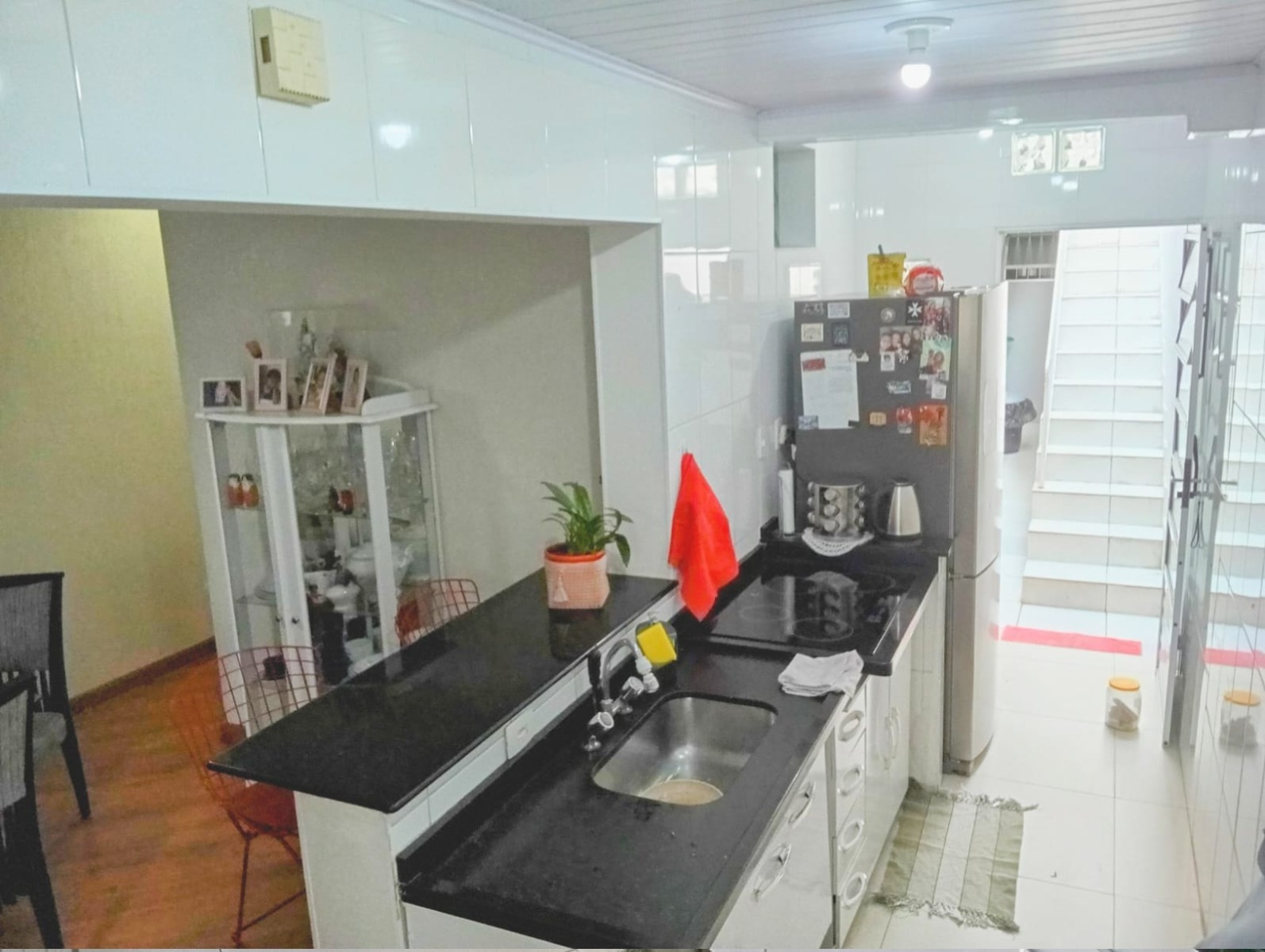 Casa à venda com 4 quartos, 137m² - Foto 13